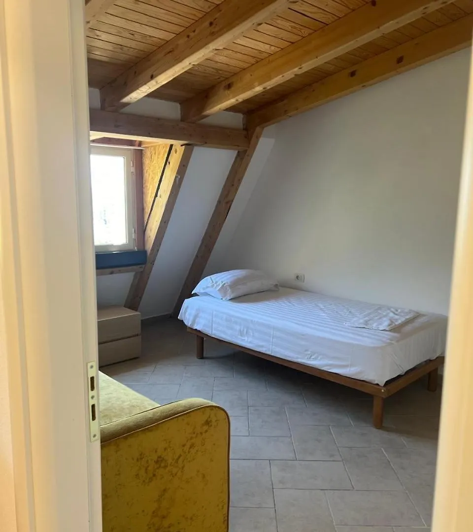 King Apartment Durrës